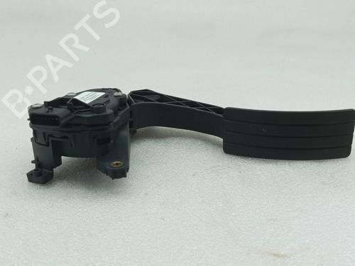 Used Pedal SMART FORTWO Coupe (453) electric drive (453.391) (82 hp) 29591579