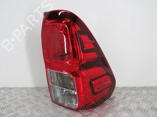 Used Right taillight TOYOTA HILUX VIII Pickup (_N1_) 2.5 D 4WD (KUN125_) (101 hp) 29747118