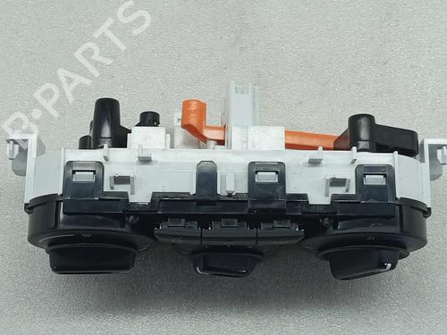 Climate control CITROËN C3 III (SX) 1.5 BlueHDi 100 (SXYHYP, SXYHTU) | BP29749178I5