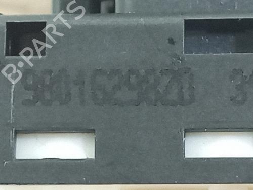 Left front window switch CITROËN C3 III (SX) 1.5 BlueHDi 100 (SXYHYP, SXYHTU) | BP29752208I27