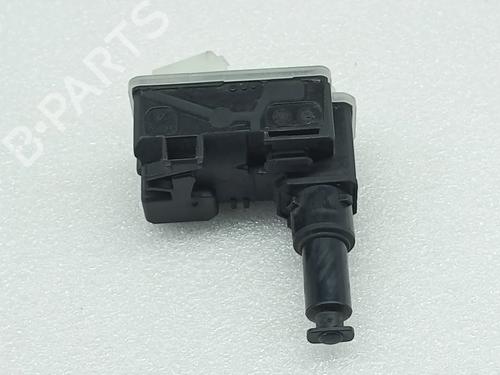 Sentrallåsmotor tankluke CITROËN C3 III (SX) 1.5 BlueHDi 100 (SXYHYP, SXYHTU) | BP29824855E18