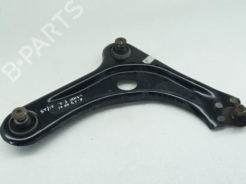 Used Right front suspension arm CITROËN C3 III (SX) 1.5 BlueHDi 100 (SXYHYP, SXYHTU) (102 hp) 29942597