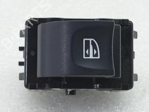 Højre bagtil elrude kontakt RENAULT MEGANE IV Grandtour (K9A/M/N_) 1.5 dCi 110 (110 hp) 30077883