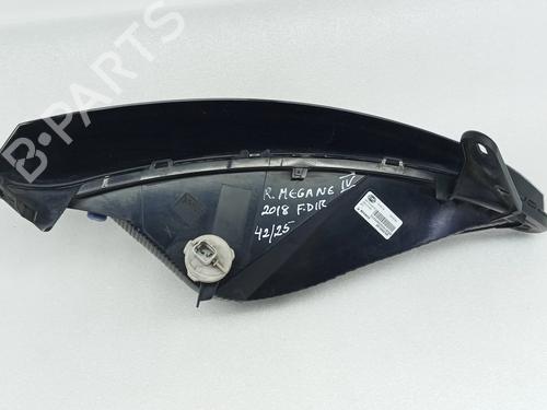 Right front indicator RENAULT MEGANE IV Grandtour (K9A/M/N_) 1.5 dCi 110 | BP30082233C33