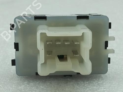 Right front window switch RENAULT MASTER III Van (FV) 2.3 dCi 135 FWD (FV0N, FV08, FV06, FV00, FV1S) | BP30122424I26