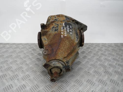 Used Rear differential MERCEDES-BENZ E-CLASS (W210) E 320 CDI (210.026) (197 hp) 30122427