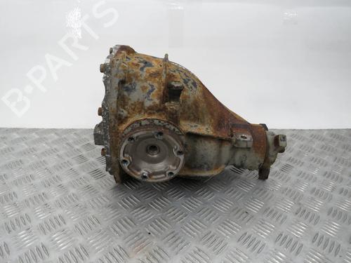 Rear differential MERCEDES-BENZ E-CLASS (W210) E 320 CDI (210.026) | BP30122427M24