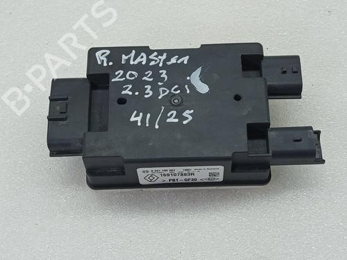 Used Electronic module RENAULT MASTER III Van (FV) 2.3 dCi 135 FWD (FV0N, FV08, FV06, FV00, FV1S) (136 hp) 30123699