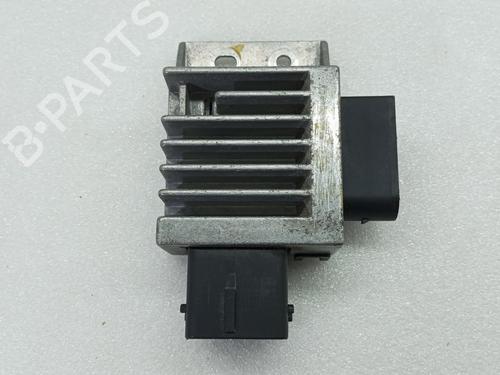 Elektronisk modul RENAULT MEGANE IV Hatchback (B9A/M/N_) 1.5 Blue dCi 115 (B9A6) (116 hp) 30124748