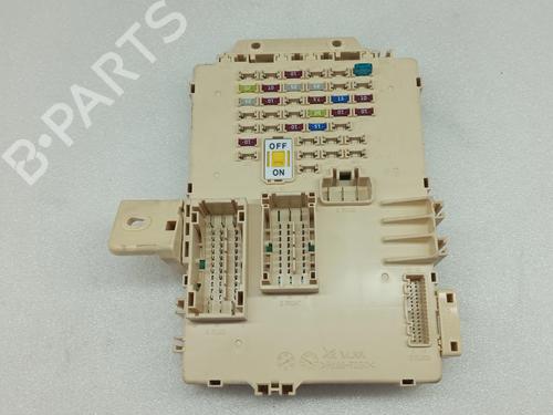 Used Fuse box HYUNDAI i40 I CW (VF) 1.7 CRDi (136 hp) 30494367