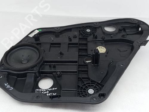 Used Right rear window motor HYUNDAI i40 I CW (VF) 1.7 CRDi (136 hp) 30538952