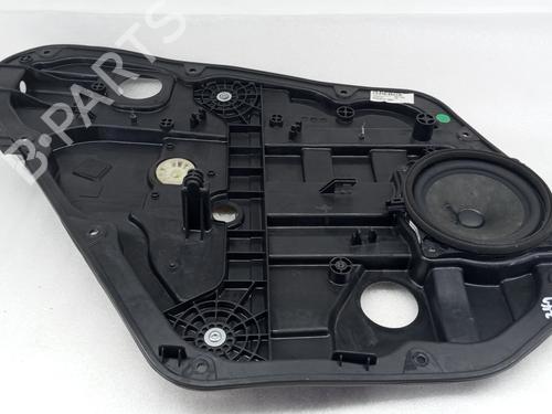 Fensterhebermotor hinten links für HYUNDAI i40 I CW (VF) 1.7 CRDi (136 hp) 30538953