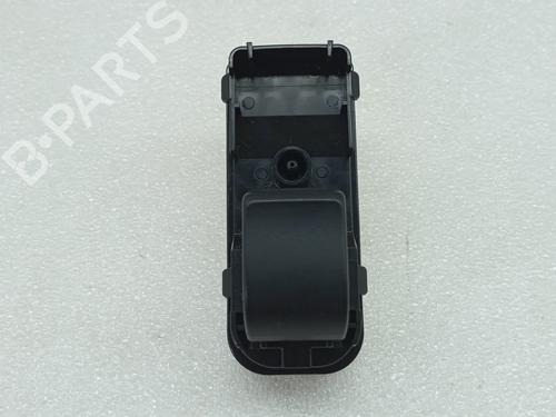 Used Right rear window switch MAZDA CX-3 (DK) 1.5 SKYACTIV-D (DK2WS, DK5FW) (105 hp) 30970669