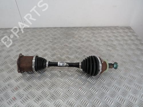 Drivaksel fortil venstre VW TAIGO (CS1) 1.0 TSI (110 hp) 31298352