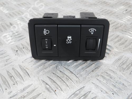 Used Switch HYUNDAI i20 I (PB, PBT) 1.2 (86 hp) 31582494