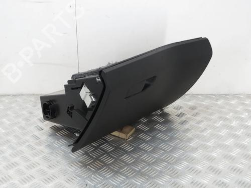Used Glove box PEUGEOT 308 SW II (LC_, LJ_, LR_, LX_, L4_) 1.5 BlueHDi 100 (102 hp) 31588227