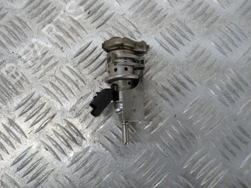 Used Injector Injector PEUGEOT 308 SW II (LC_, LJ_, LR_, LX_, L4_) 1.5 BlueHDi 100 (102 hp) 31642745 31642745