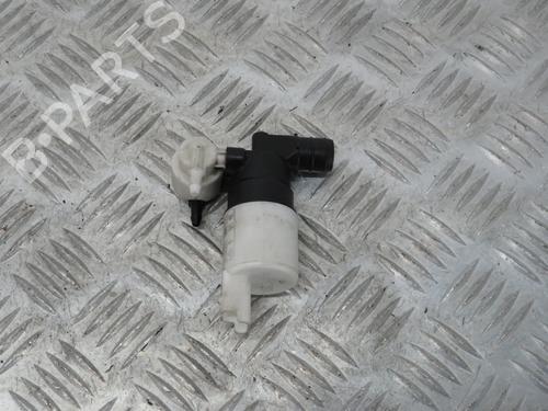 Sprinklervæskepumpe PEUGEOT 308 SW II (LC_, LJ_, LR_, LX_, L4_) 1.5 BlueHDi 100 (102 hp) 31642749