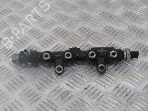 Used Injection rail PEUGEOT 308 SW II (LC_, LJ_, LR_, LX_, L4_) 1.5 BlueHDi 100 (102 hp) 31644895