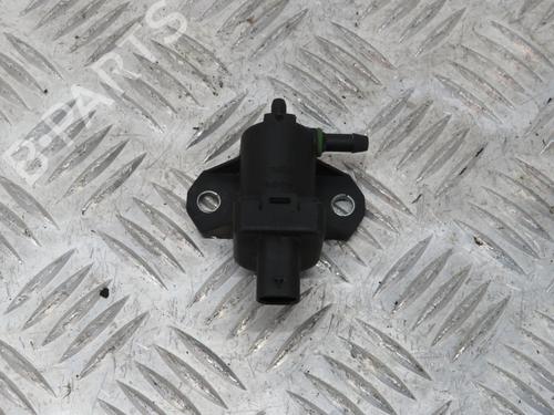 Used Electronic module PEUGEOT 308 SW II (LC_, LJ_, LR_, LX_, L4_) 1.5 BlueHDi 100 (102 hp) 31652539