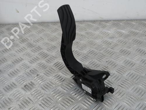 Pedal RENAULT GRAND SCÉNIC IV (R9_) 1.3 TCe 140 (R9NB) (140 hp) 31801634