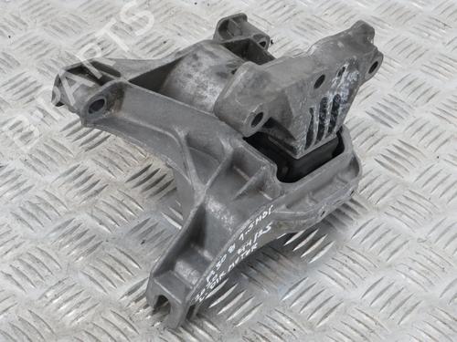 Used Engine mount PEUGEOT 308 SW II (LC_, LJ_, LR_, LX_, L4_) 1.5 BlueHDi 100 (102 hp) 31851248
