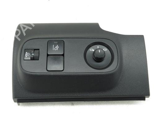 Used Mirror switch CITROËN C3 III (SX) 1.2 PureTech 82 (83 hp) 31882926