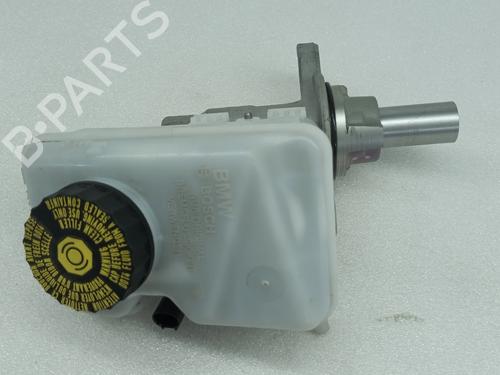 Hovedbremsecylinder BMW 1 (F40) 116 d (116 hp) 31945394