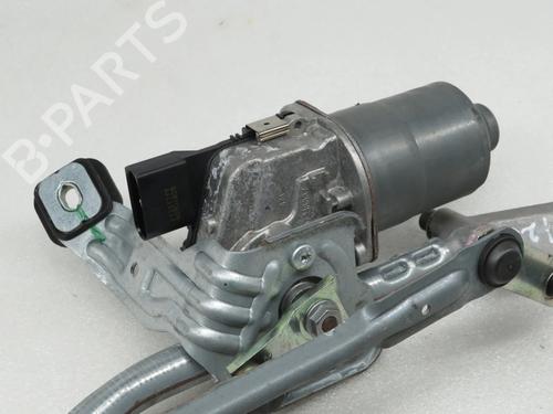 Front wiper motor BMW 1 (F40) 116 d | BP31991232M29