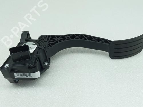 Pedal TOYOTA PROACE CITY Box Body/MPV (BPZ_) 1.5 D-4D 100 (BPZM) (102 hp) 31996239