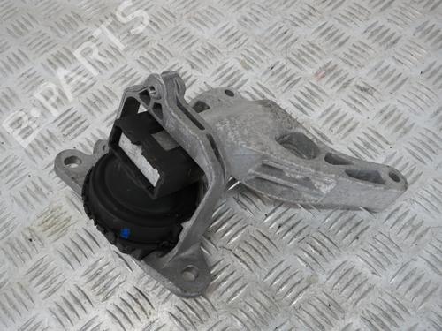 Used Engine mount RENAULT TRAFIC III Van (FG_) 2.0 dCi 150 (FGMU) (150 hp) 32046748
