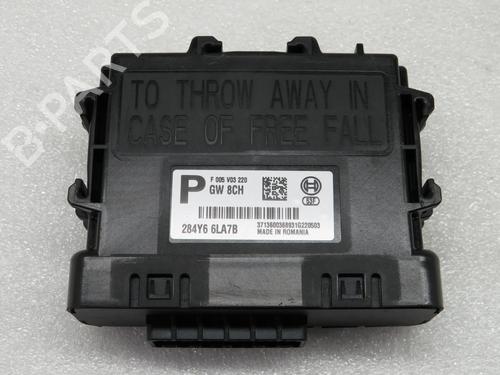 Used Electronic module RENAULT TRAFIC III Van (FG_) 2.0 dCi 150 (FGMU) (150 hp) 32113290