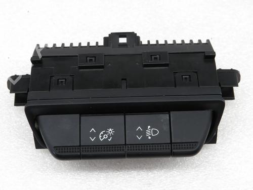 Commande de phare RENAULT TRAFIC III Van (FG_) 2.0 dCi 150 (FGMU) (150 hp) 32113291