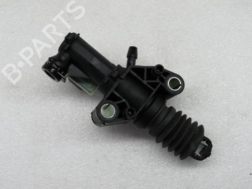 Koblingscylinder RENAULT TRAFIC III Van (FG_) 2.0 dCi 150 (FGMU) (150 hp) 32113300