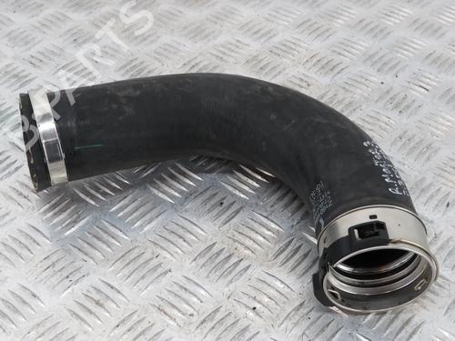 Used Intercooler pipe RENAULT MASTER III Van (FV) 2.3 dCi 135 FWD (FV0N, FV08, FV06, FV00, FV1S) (136 hp) 32184703