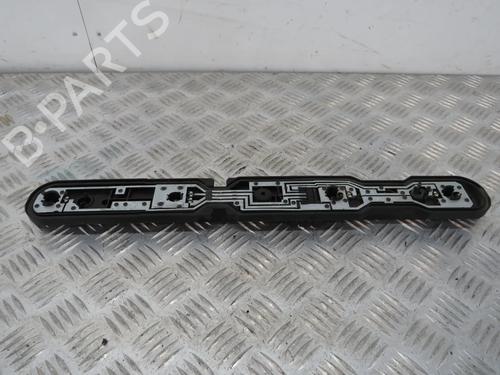 Used Lamp holder RENAULT MASTER III Van (FV) 2.3 dCi 135 FWD (FV0N, FV08, FV06, FV00, FV1S) (136 hp) 32187356