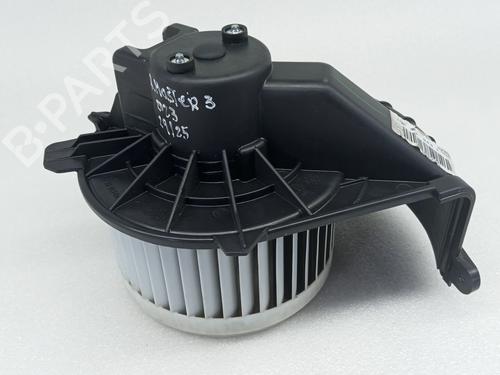 Used Heater blower motor RENAULT MASTER III Van (FV) 2.3 dCi 135 FWD (FV0N, FV08, FV06, FV00, FV1S) (136 hp) 32238625