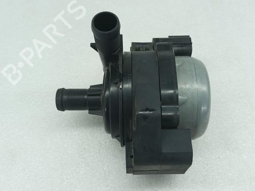 Pompe de circulation d'eau RENAULT MASTER III Van (FV) 2.3 dCi 135 FWD (FV0N, FV08, FV06, FV00, FV1S) (136 hp) 32322824