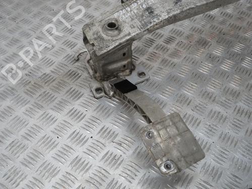 Front bumper reinforcement PEUGEOT 208 I (CA_, CC_) 1.6 HDi / BlueHDi 75 | BP32338569C109