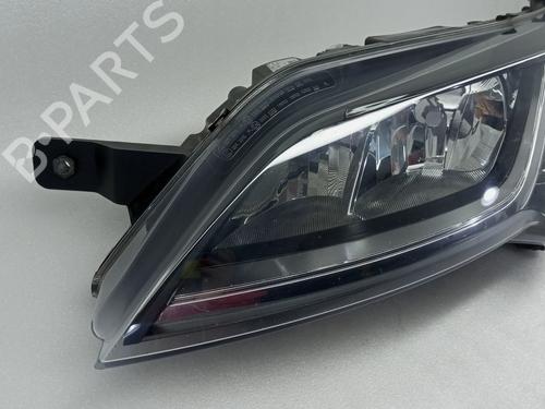 Left headlight PEUGEOT BOXER Van 2.0 BlueHDi 130 | BP32370399C28