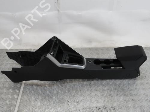 Used Middle console VW TAIGO (CS1) 1.0 TSI (110 hp) 32469365