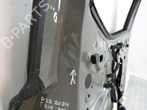 right-rear-door-ds-ds-3-ds-3-crossback-ur_-uc_-uj_-2018-32844467 main image