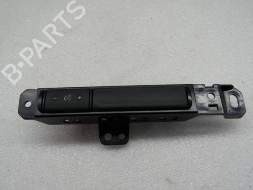 Schalter für NISSAN QASHQAI III (J12) 1.3 DIG-T (140 hp) 32868792