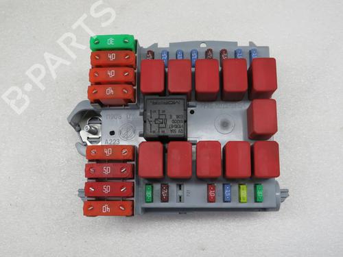 Used Fuse box Fuse box CITROËN JUMPER II Van 2.0 BlueHDi 110 (110 hp) 33001073 33001073