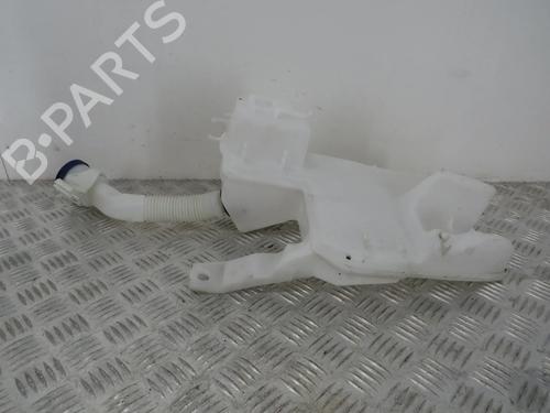 Used Windscreen washer tank Windscreen washer tank DS DS 3 / DS 3 CROSSBACK (UR_, UC_, UJ_) 1.2 PureTech 100 (URHNKK, URHNEK) (101 hp) 33302861 33302861