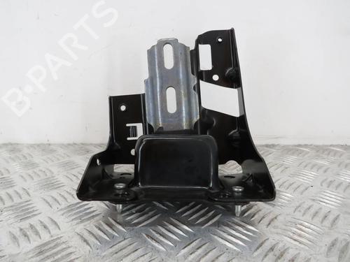 Used Gearbox mount Gearbox mount CITROËN C3 III (SX) 1.2 PureTech 82 (83 hp) 33303476 33303476
