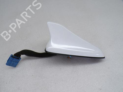 Used Antenna/Base Antenna/Base HYUNDAI SANTA FÉ III (DM, DMA) 2.0 GDi (241 hp) 33303481 33303481