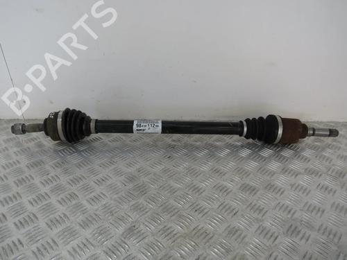 Used Right front driveshaft Right front driveshaft CITROËN C3 III (SX) 1.2 PureTech 82 (83 hp) 33304506 33304506