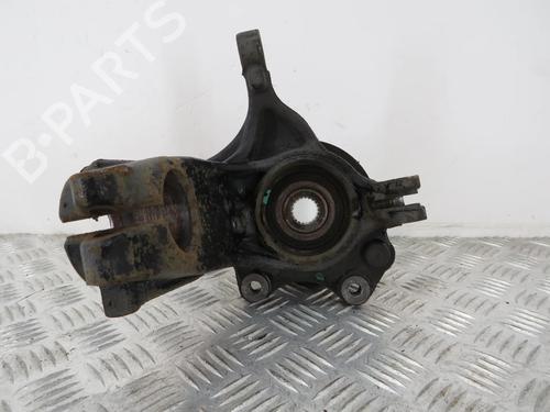 Used Right front steering knuckle Right front steering knuckle CITROËN C3 III (SX) 1.2 PureTech 82 (83 hp) 33311805 33311805
