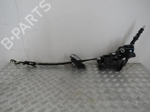 Used Gear lever Gear lever DS DS 3 / DS 3 CROSSBACK (UR_, UC_, UJ_) 1.2 PureTech 100 (URHNKK, URHNEK) (101 hp) 33312817 33312817